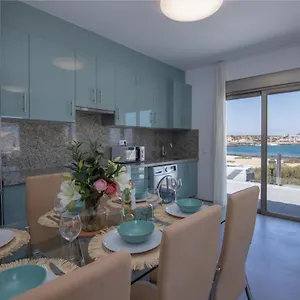  Apartment 5 Beachfront By Holidays Spain